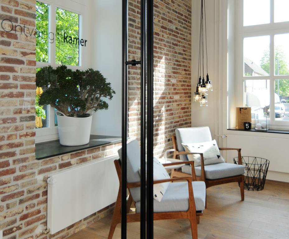 Het Raadhuys - Design B&B Kessel  Exterior photo